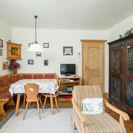 Apartment Near Slopes Kitzbühel